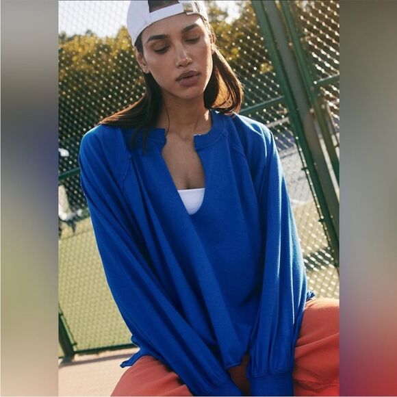 Free People Tops - Free People Movement Reflect Layer Long Sleeve Tee in Midatlantic Small